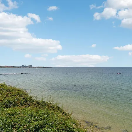 Holiday home Gorgeous In With House Sea View *
