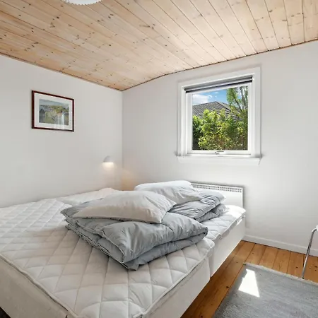 Gorgeous In With House Sea View Ronne